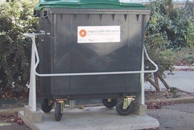 Bloc Bac deux axes socle plein